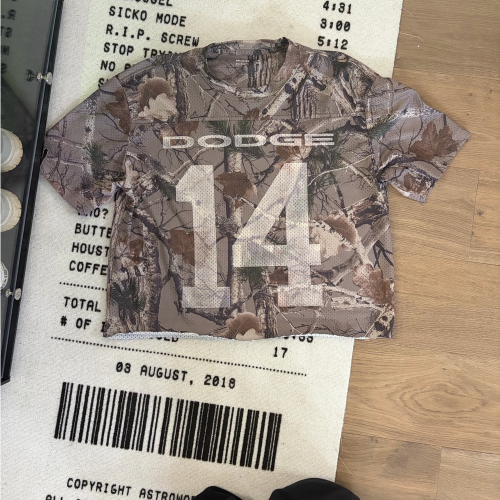 Hollister Camouflage Jersey